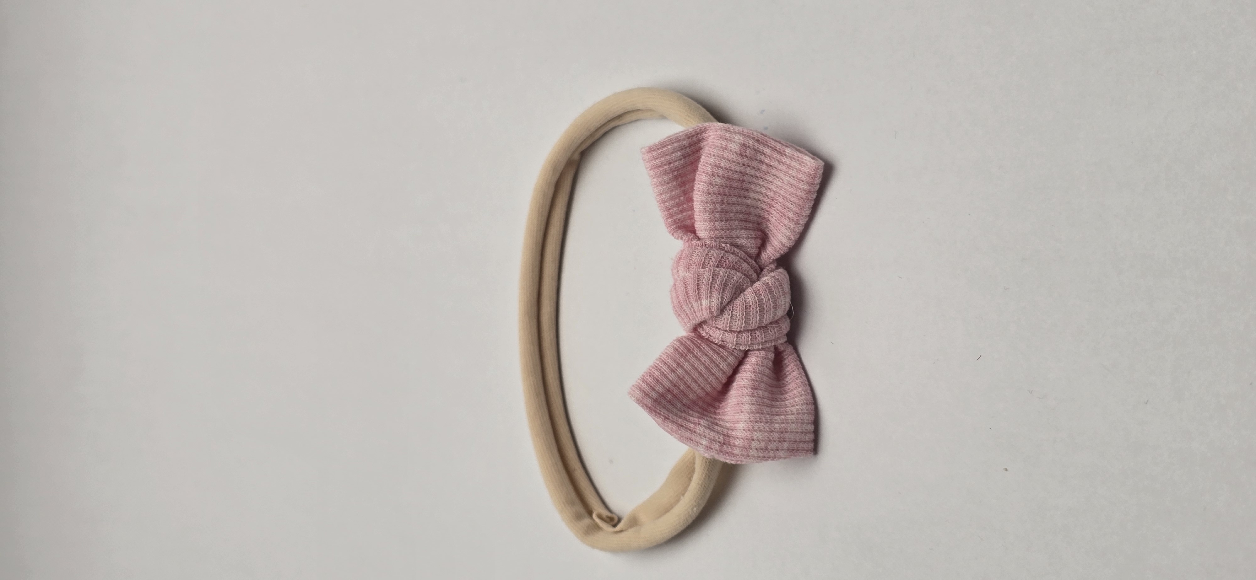 صورتی آبرنگی